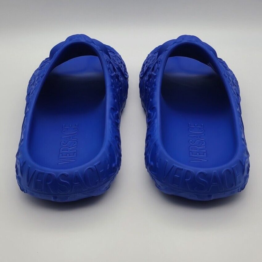 versace blue slides4 min