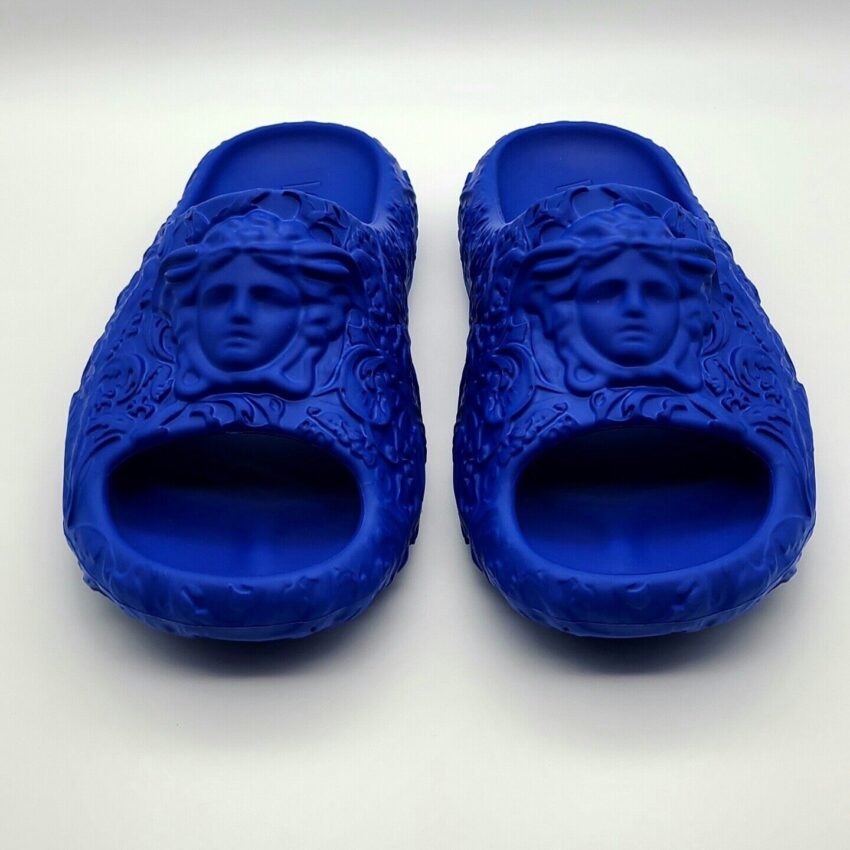 versace blue slides5 min